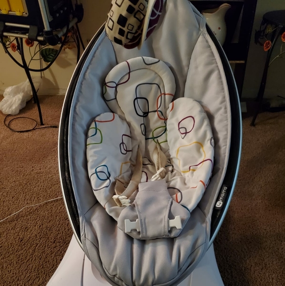 Mamaroo4 infant seat - Picture 4 of 5